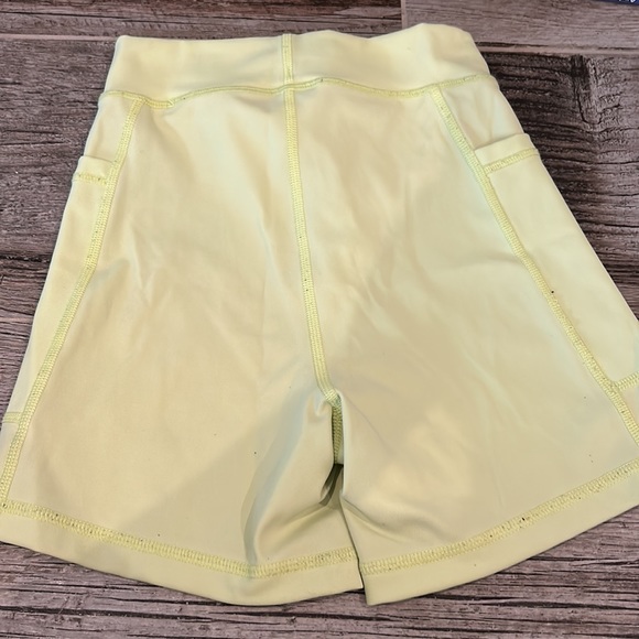 Offline green biker shorts - Picture 3 of 3